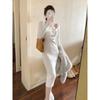 Dress autumn new women's waist thin celebrity temperament high sense white knitted skirt