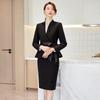 Professioneller Damen-Blazer- und Rockanzug