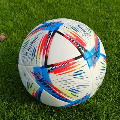Nr. 5 Futbolo Sprogimui Atsparus Ir Dilimui Atsparus PU Besiūlis Termiškai Suklijuotas Suaugusiųjų Studentų Žaidimų Treniruočių Kamuolys