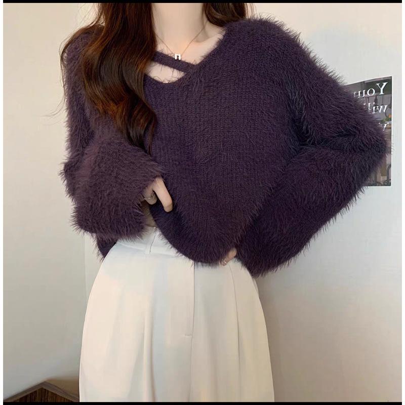 V-neck short soft waxy high-end seahorse sweater women's inner design autumn and winter imitation mink velvet knitted sweater top