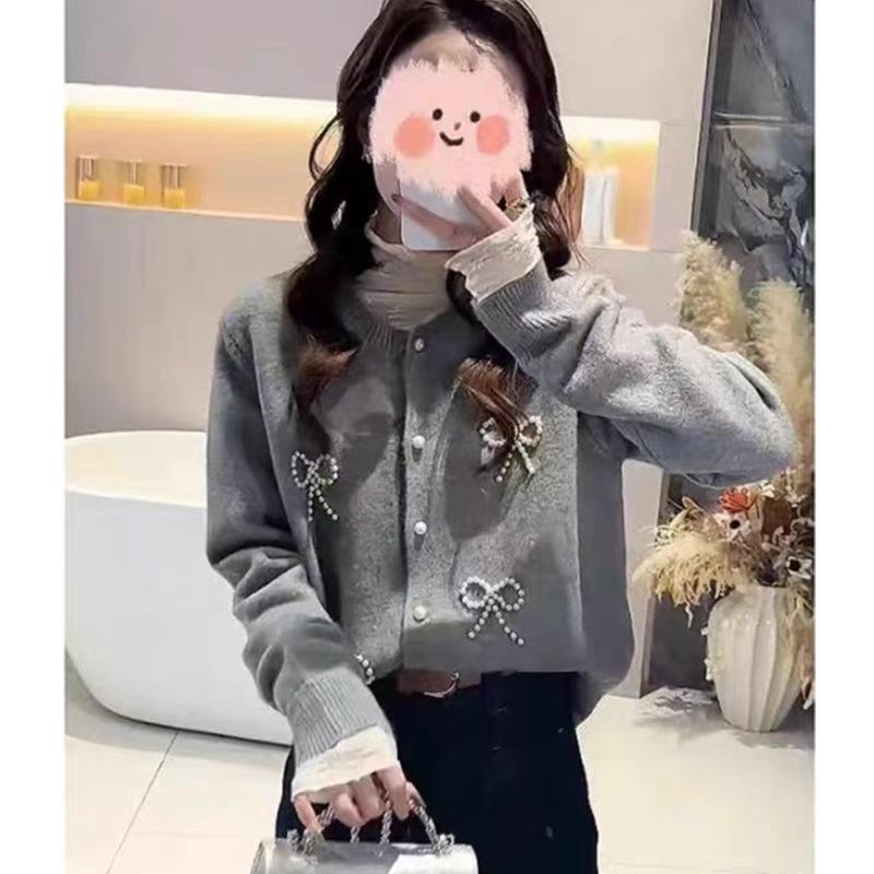 Retro beaded bow button sweater winter Hong Kong style crew neck knitted sweater versatile stacked coat