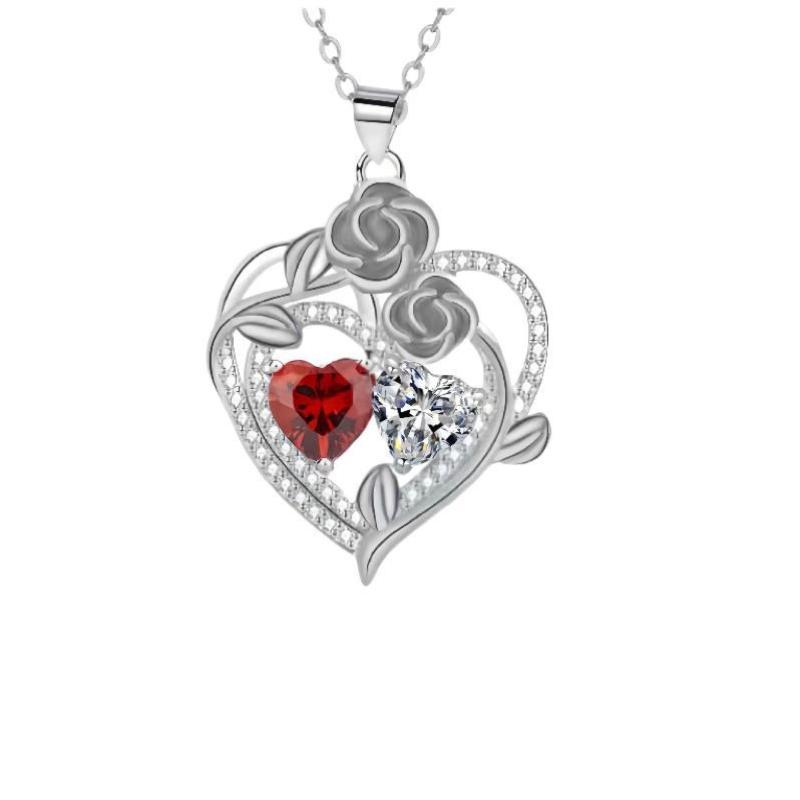 Exquisite and Elegant Floral Heart Pendant Necklace, Suitable As A Jewelry Gift for Mothers on Mother's Day