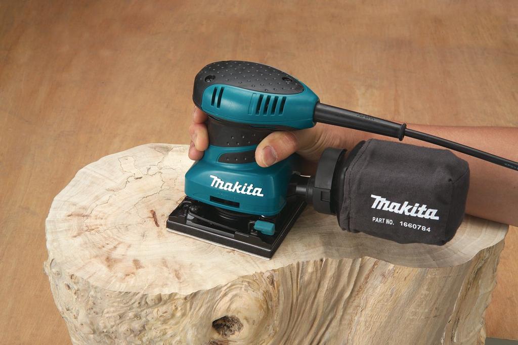 Makita Dustproof Mini Sander BO4555 Compact Lightweight Electric Sander