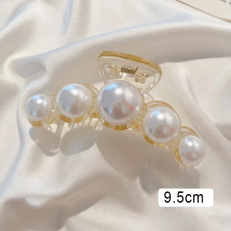 Elegant Imitation Pearl Hair Claw Clip Women Trendy Irregular Large Beige Hair Clamp Barrettes For Girls Korean Hair Accessories