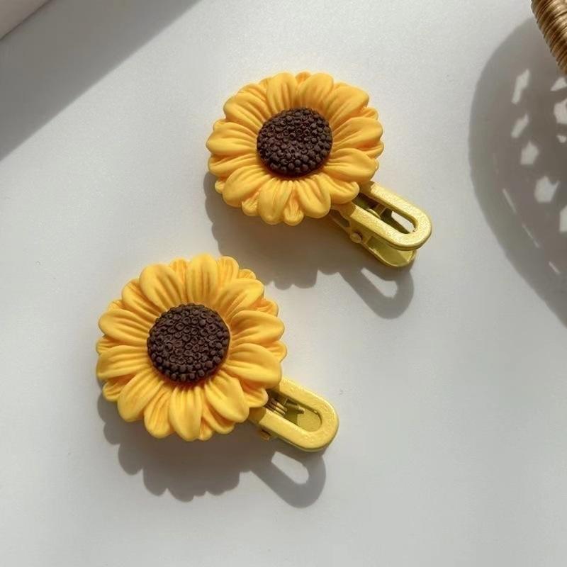 

2Pcs/Set Kids Sunflower Hair Clips Sweet Cute Bangs Side Clip Cute Daisy Small Flower Hairpins Duckbill Hairpin Girls Hair Accessories жёлтый