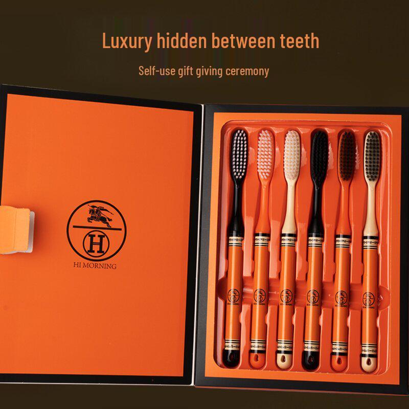 

Премиальный набор из шести зубных щеток с длинной головкой для взрослых с защитой десен