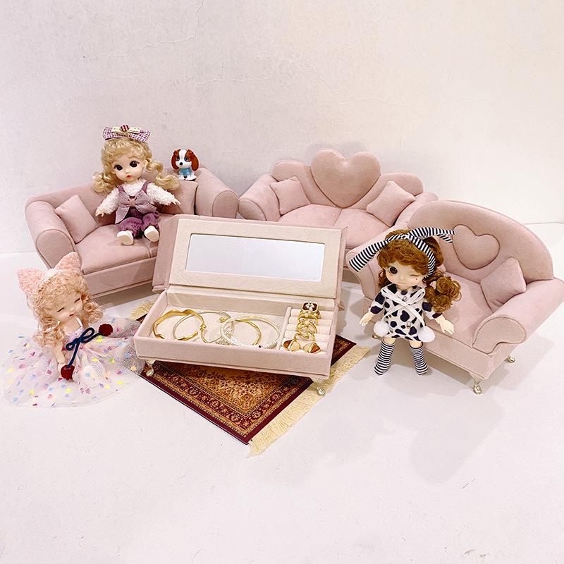 European Style Barbie Doll Jewelry Storage Box for Earrings, Necklaces, and Bracelets