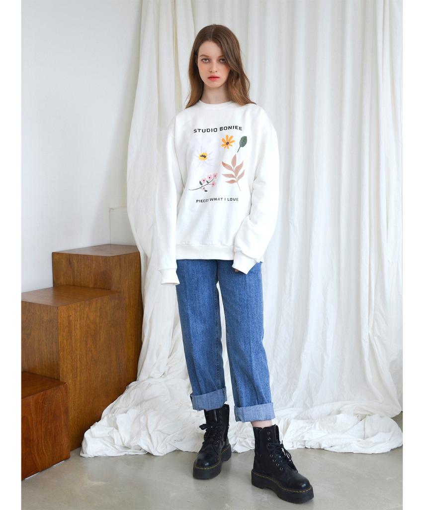 BONIEE Illustration (Fall Flower Dance) Graphic Oversized Sweatshirt White