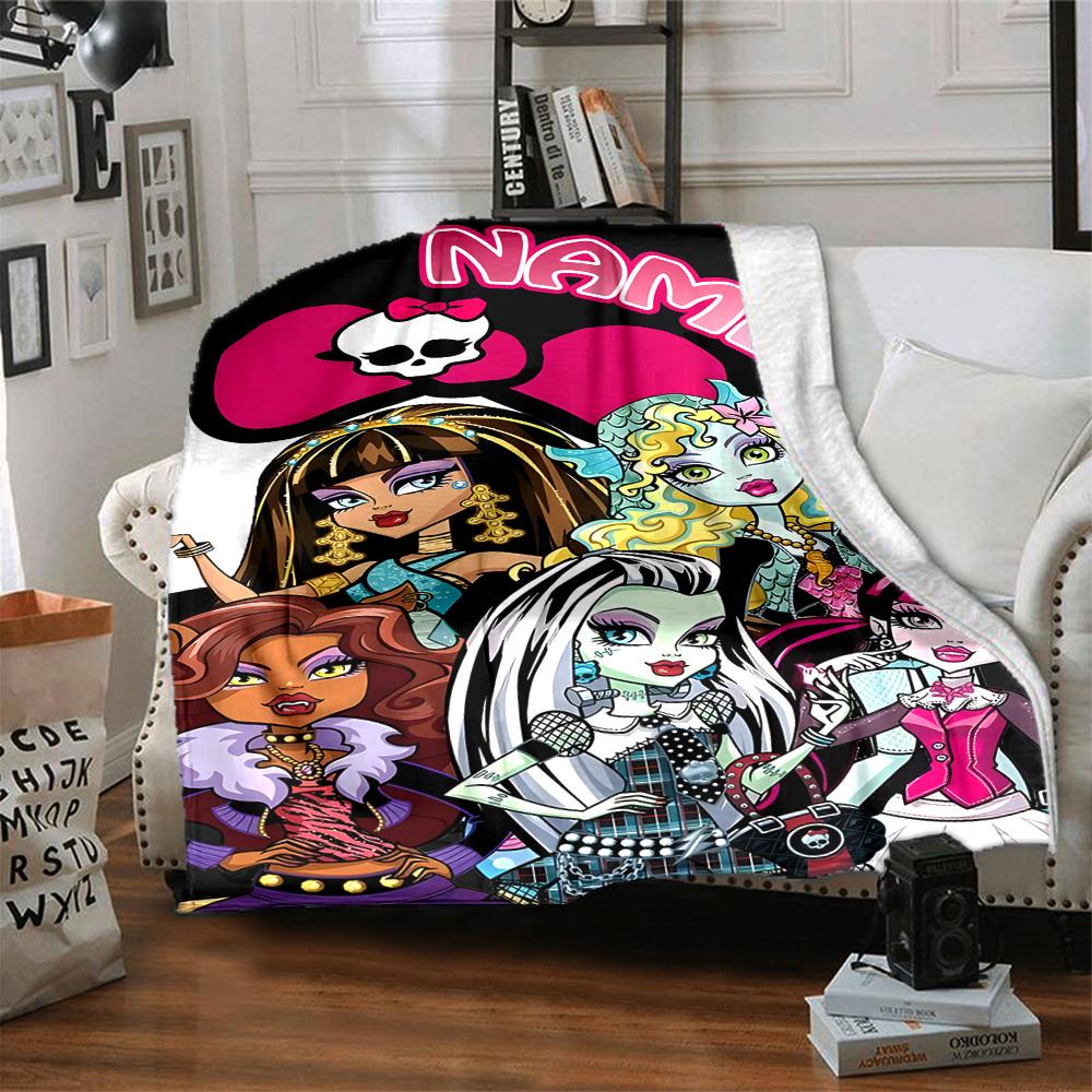 Customizable Monster High Draculaura4 Throw Blanket – Personalized Name, All-Season Cozy Snug Blanket, Machine Washable, Personalized Blanket