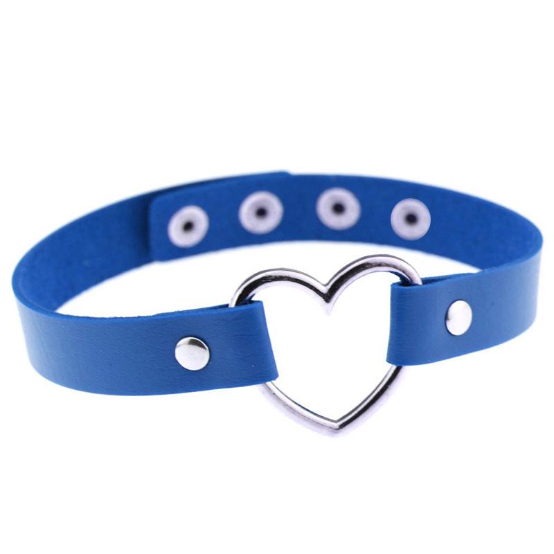 Four-Buckle Harajuku Punk PU Leather Peach Heart Necklace