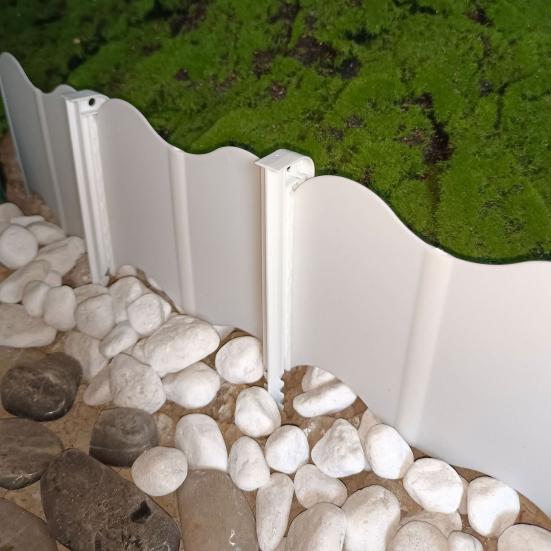 Garden Edging Border No-Dig Design Landscaping Edging Interlocking Plastic Edging Panels with Stakes for Lawn Flower Bed Fence Borders