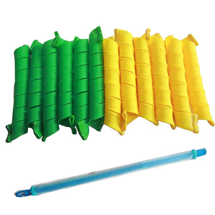 Magická pomůcka pro trvalou a ondulaci zdarma, která nepoškozuje vlasy. Lenoši si vlasy automaticky natáčí