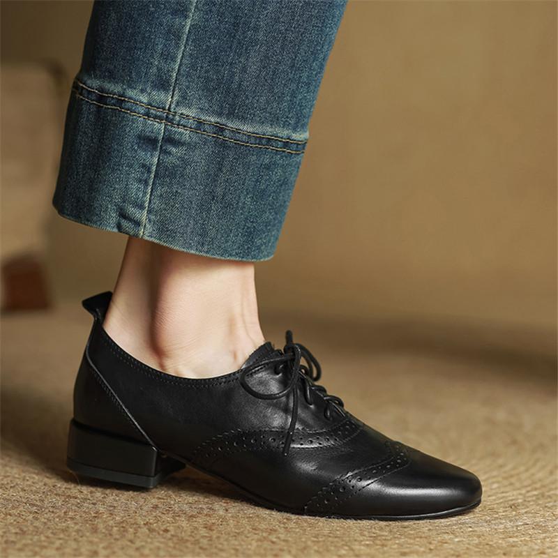 Fashion New Spring/autumn Genuine Leather Women Shoes Round Toe Shoes for Women Fashion Brogue Designs Lace Loafers Low Heel Women Pumps