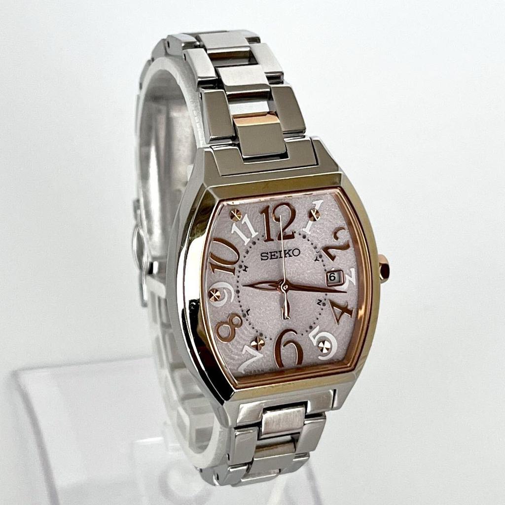 Used [In operation] Polished Seiko SEIKO LUKIA women's watch radio solar good condition pink silver dial gold s2398