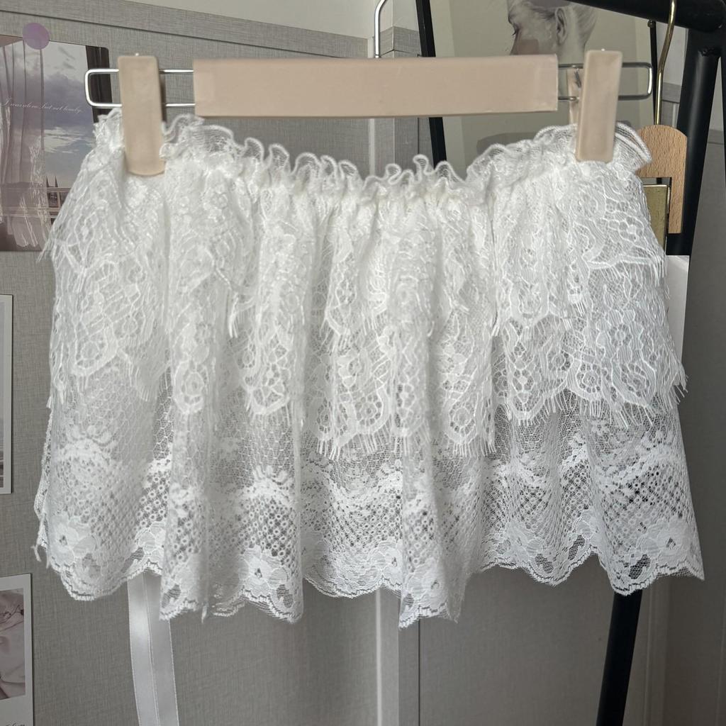 French Sweet Lace Panty Skirt: Women's Layered Slimming Skirt with White Lace Hem, Fake Two-Piece Design