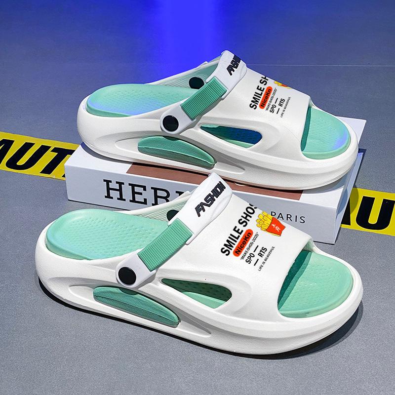 Sandals, light and breathable beach shoes, one-word soft-soled casual driving slippers