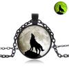 Glowing Howling Wolf Moon Gemstone Pendant Necklace Women's Fashion Versatile Black Sweater Chain
