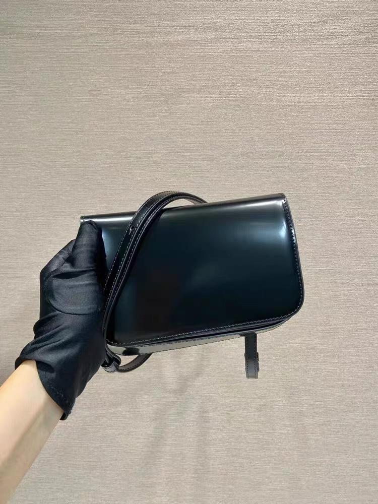 

Fashi Women s One Shoulder Bags Autumn New Temperament Versatile Crossbody Bags Casual Daily Mini Mobile Phe Bag Mini(Max Length<20cm) чорний