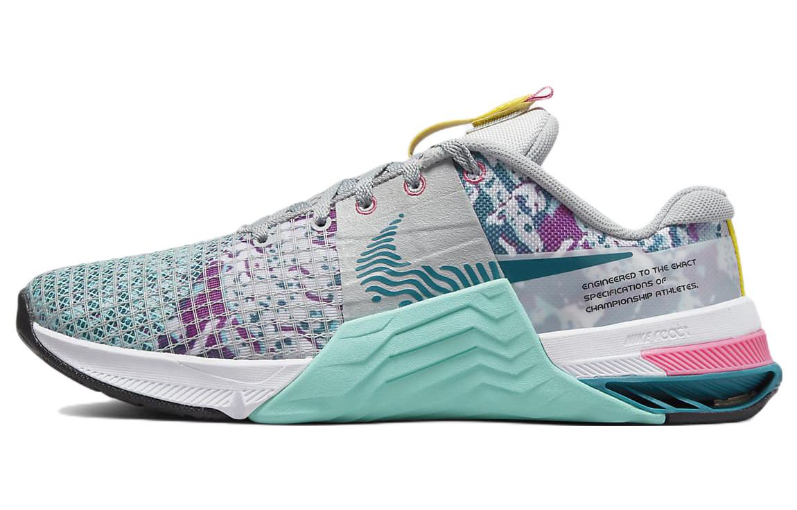 

Nike Metcon 8 Graffiti Graphics Women s DQ0302-001 36