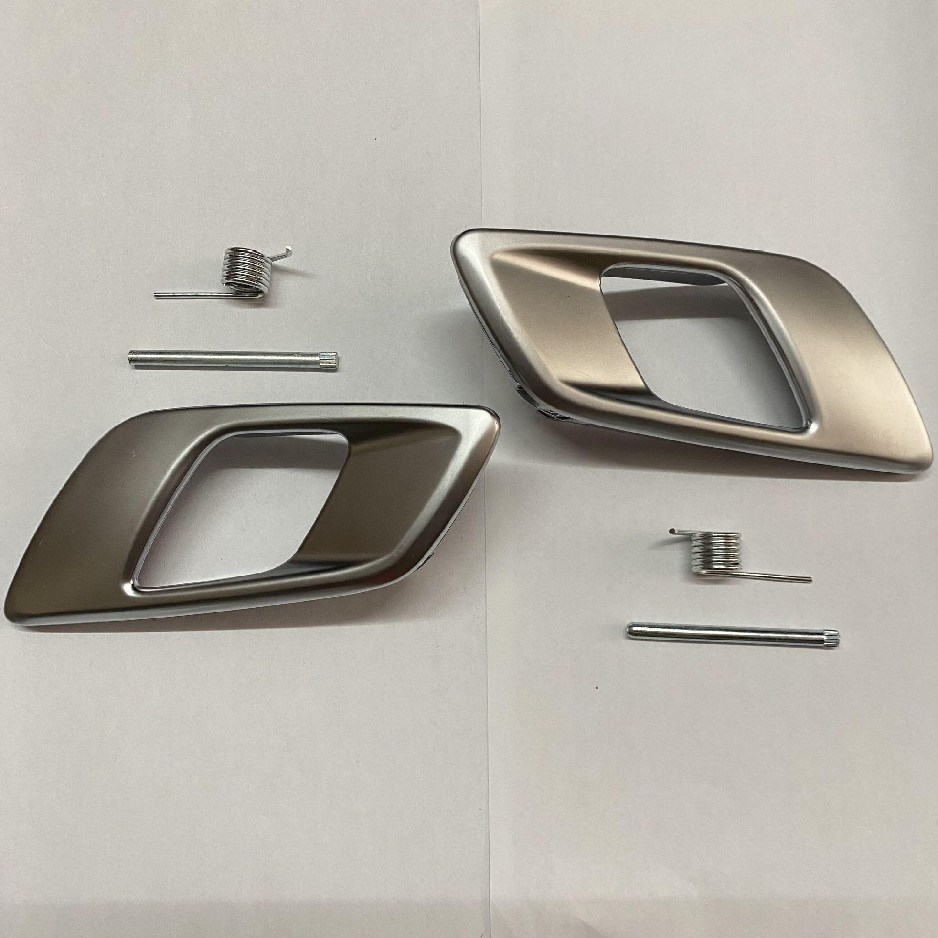 Silver Interior Door Handle for Ford Everest & Mazda BT50 (Left: AB3921971, Right: AB3921970) Plated Right