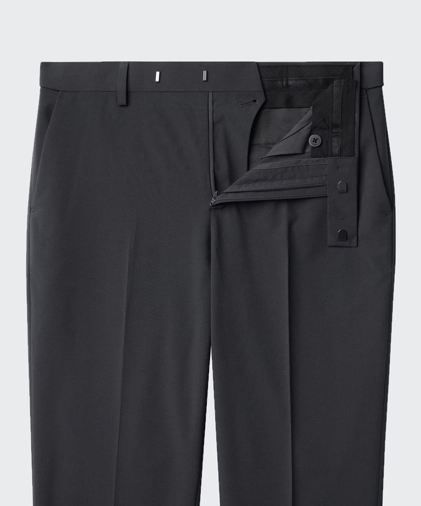 MUSINSA STANDARD [Cooltandard] Relaxed Tapered Hidden Banding Crop Slacks [Gunmetal]