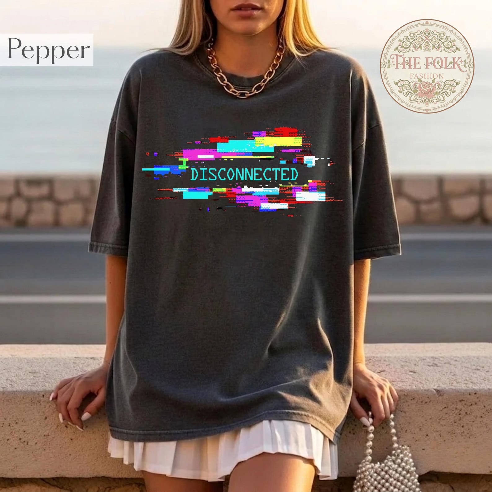 Disconnected Shirt, Glitch Art Graphic Tee, E-boy & E-girl T-Shirt, Vaporwave Aesthetic Tee, Y2K Grunge Shirt, Edgy Streetwear, Trending Tee 2XL