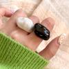Exaggerated Personality Irregular Geometry Black White Resin Rings for Women Fashion Designer Finger Jewelry Accessories Gifts
