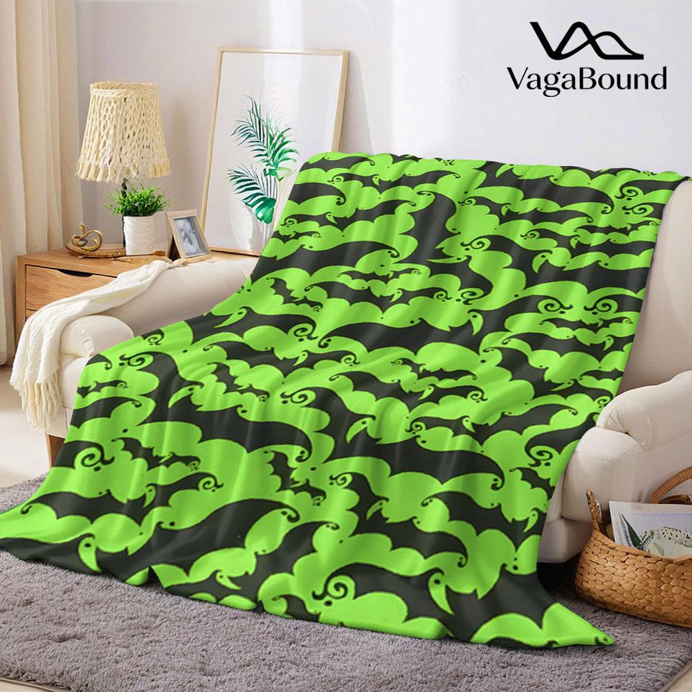 Halloween Bat Flannel Blanket Warm Soft Halloween Christmas Couch Warm Cozy Decorative Decor Gift for All Season