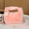 Fashionable Plush Messenger Bag Imitation Fur Women's Bag Autumn and Winter Retro Handbag Lady Plush Handbag Party 2024