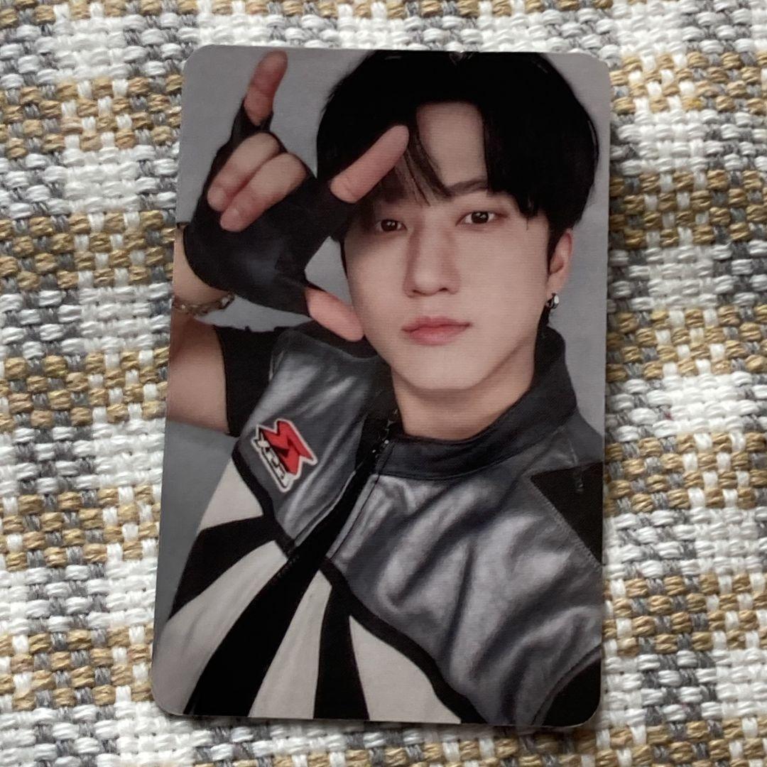 

[USED] StrayKids Raku-STAR Changbin 2nd Week Limited Sanok Trading Card