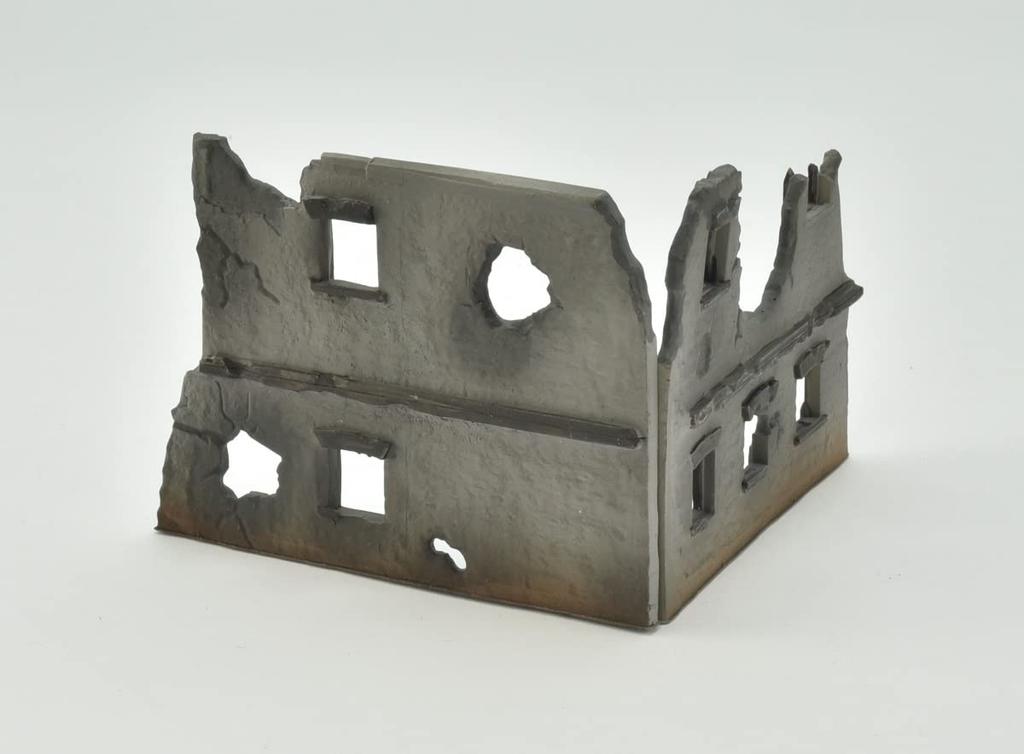 TOMYTEC 1/144 Geocolle Combat Series DCMA12 Ruins Set A Pre-Painted Plastic Model Kit Diorama Wall Drum Box 318859