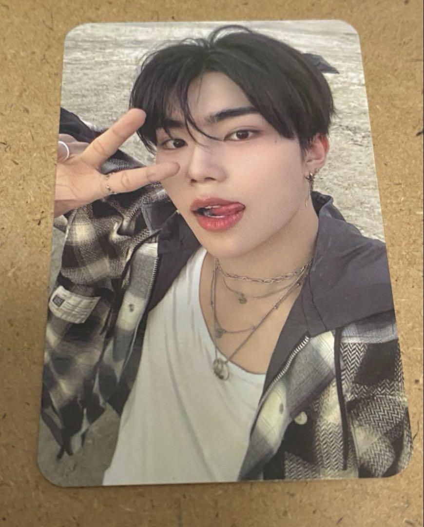 

[USED] ZB1 Official Sanok Blue Paradise Go-Nuk Trading Card