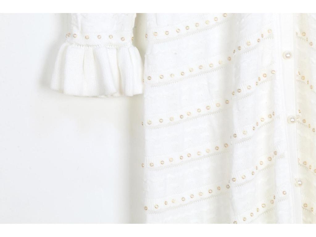 French Niche Light Luxury Women's V-Neck Slim Knitted Dress for Spring and Autumn