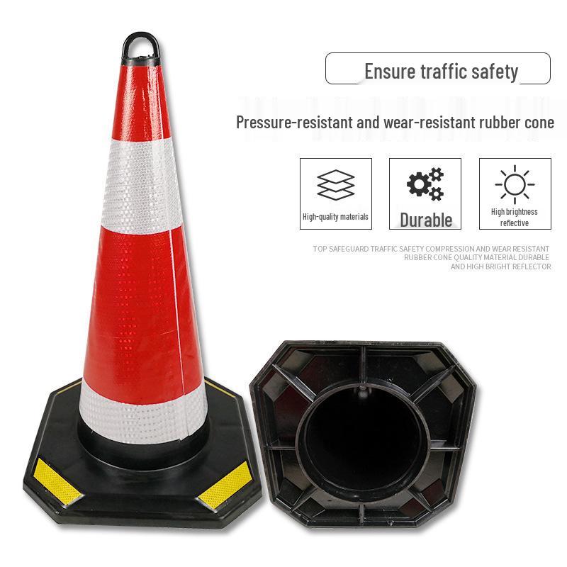 Reflective Rubber Traffic Cone - 70cm & 90cm Conical Isolation Barrier for Road Construction