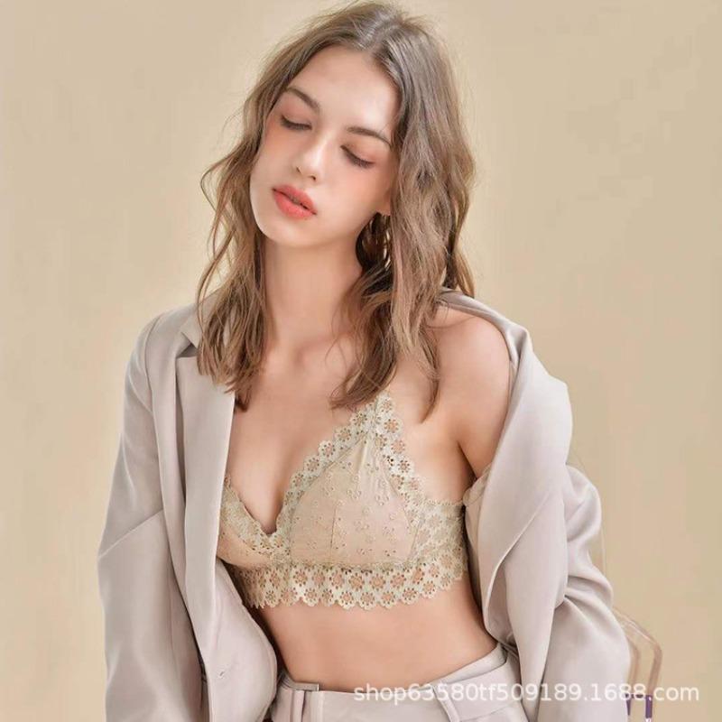Sexy Lace Triangle Cup Bra Cover Comfortable Thin Small Chest No Empty Cup No Steel Ring Gathering Underwear