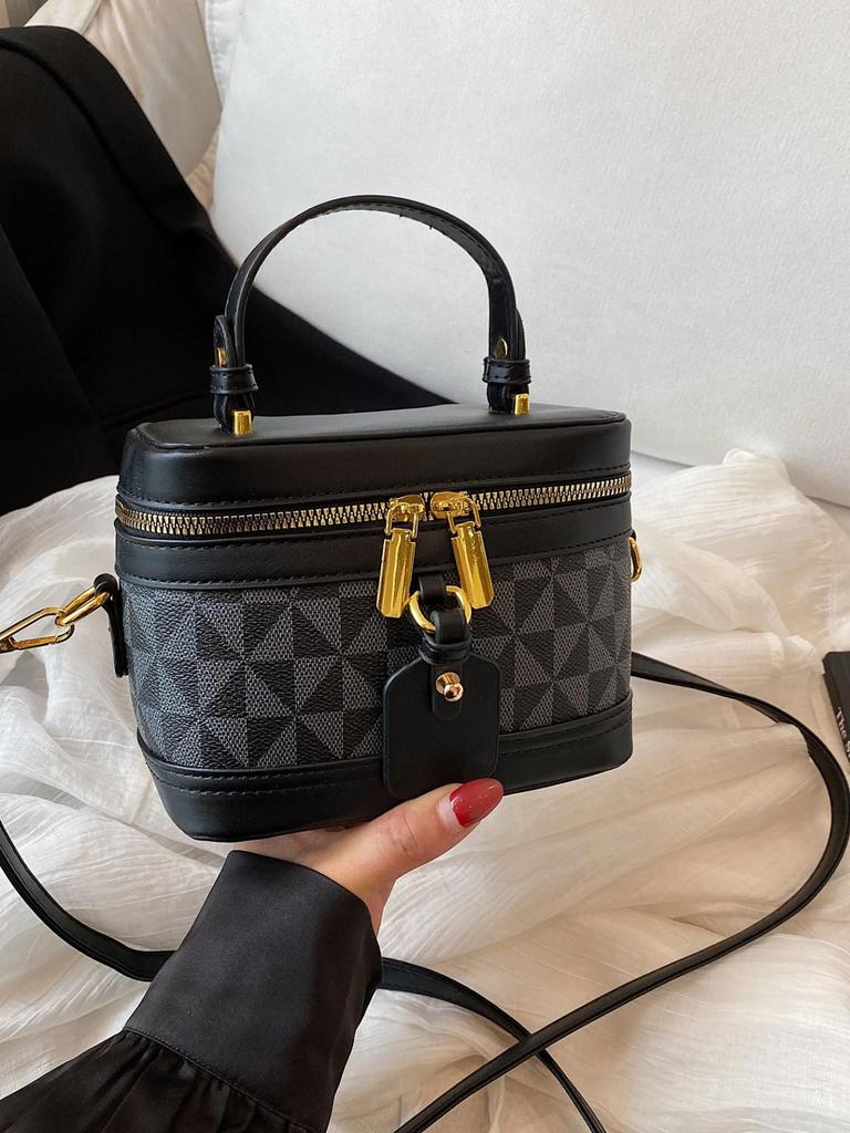 2025 Korean Style Printed Letter Women's Crossbody Bucket Bag - Spring Fashion