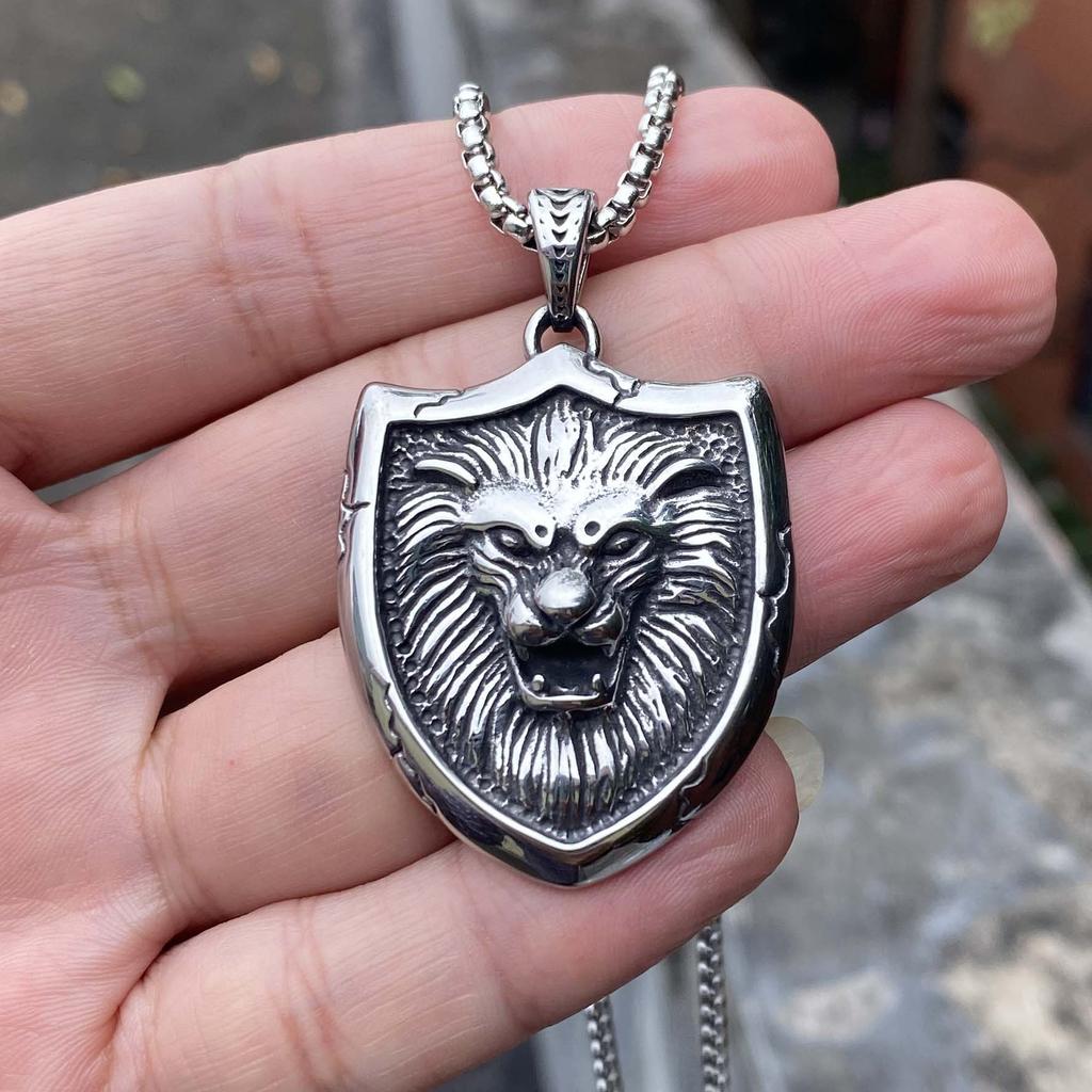 Titanium Steel Lion King Shield Pendant Vintage Stainless Steel Necklace Necklace Sweater Chain Accessories For Men And Women