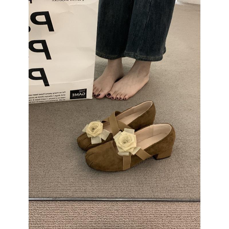 French retro red niche thick-heeled Mary Jane shoes women's shoes 2025 autumn new high-heeled skirt grandma shoes