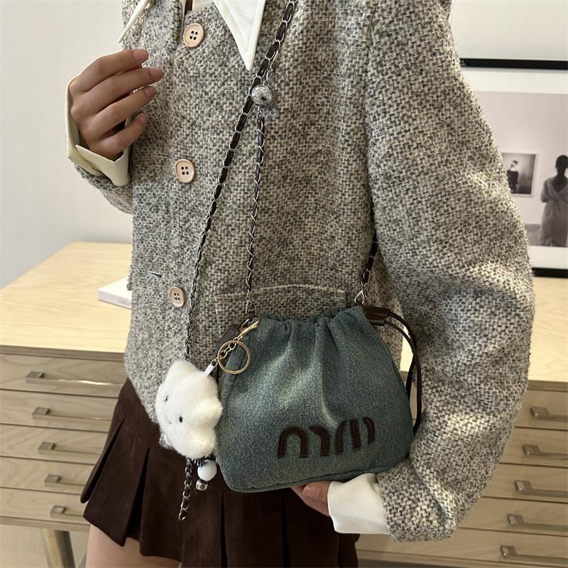 Trendy Minimalist Bucket Bag In Pink And Brown Stylish Pu Fabric For Casual Wear