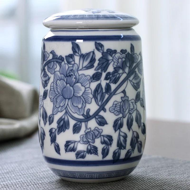 

Chinese Palace Blue and White Porcelain Tea Caddy Portable Ceramics Sealed Containers Travel Tea Bag Storage Box Coffee Canister 8.5x14cm 420ml