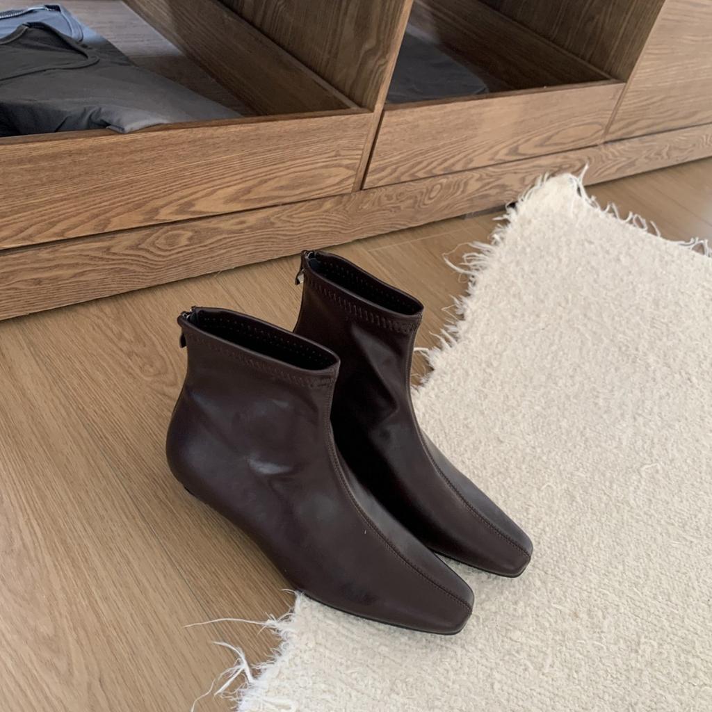 Korean version of square head low heel rear zipper retro Martin boots children commuting foreign soft sole casual versatile Chelsea boots