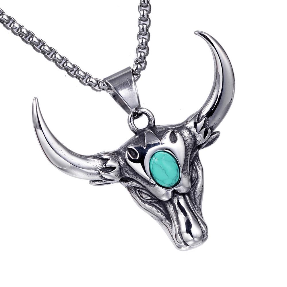 European & American Hip Hop Bull Head Pendant Necklace with Turquoise Inlay - Retro Stainless Steel Strong Chain Jewelry for Men