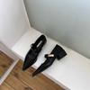 Low-heeled commuter shoes women's new models are not tired, pointed metal word with Mary Jane shoes