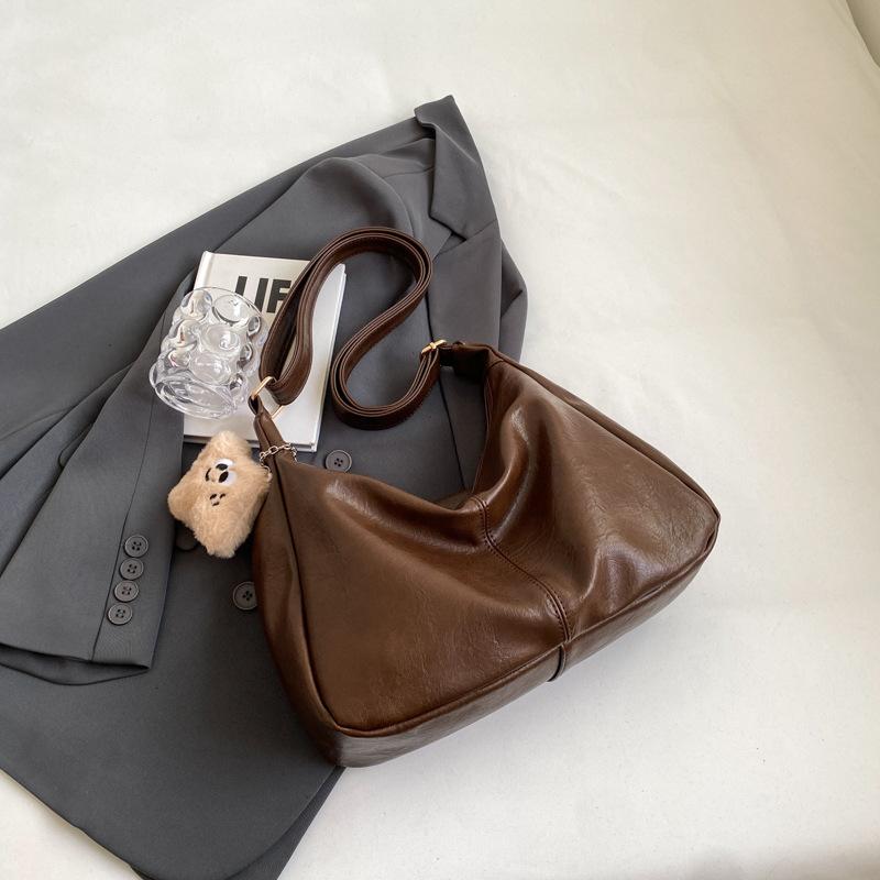 Trendy Slouchy Shoulder Bag for Women PU Leather Large Capacity Underarm Bag Retro Ladies Hobo Tote Bag