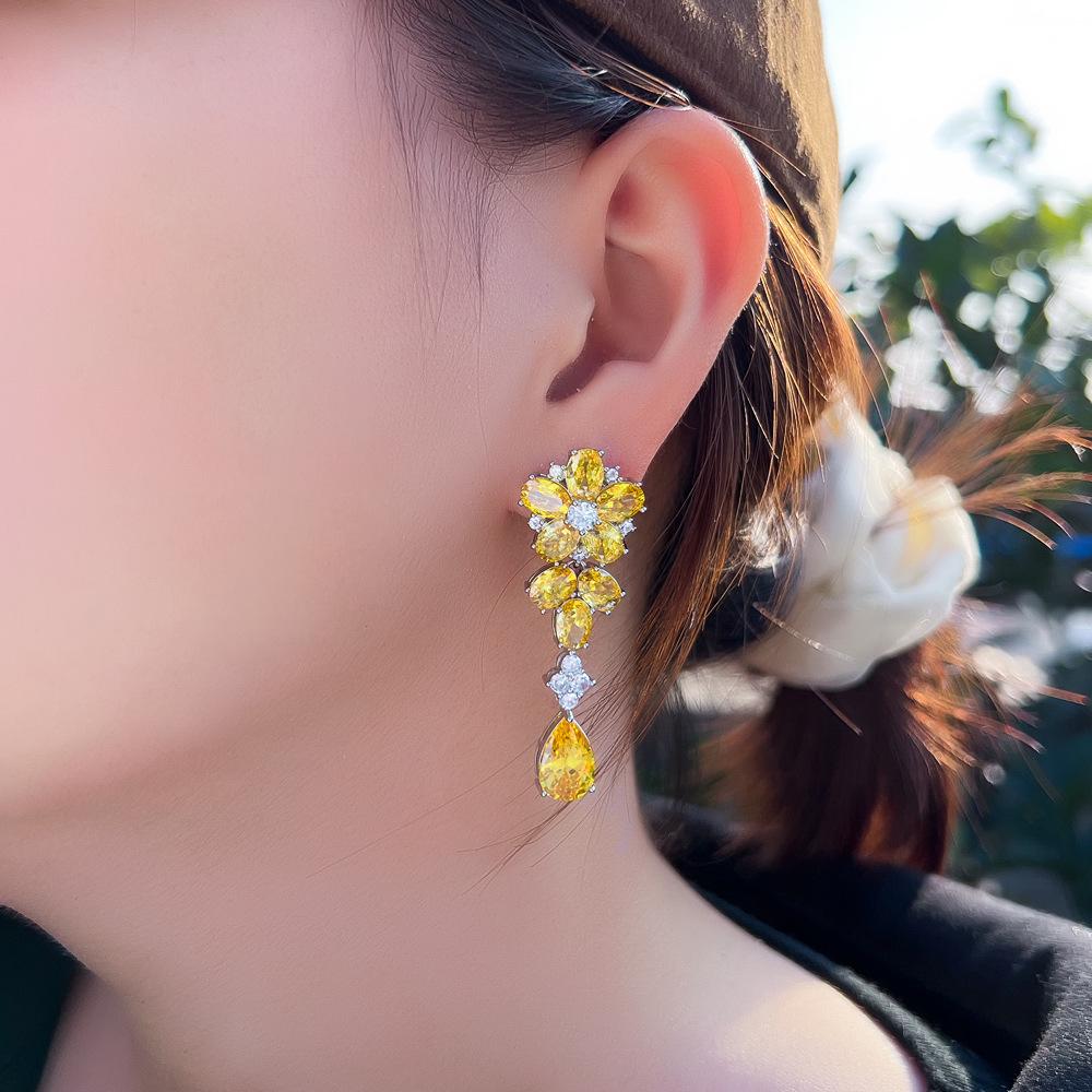 Light Luxury Long Flower Water Drop Zircon Earrings Super Flash Diamond Temperament Earrings Earrings