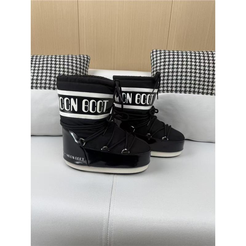 Wintermode Moon Boots Verdickte Thermohülle Baumwollstiefel Wasserdichte und rutschfeste Riemen Brotstiefel