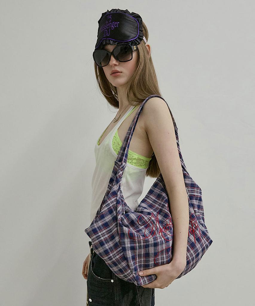 Sculptor Plaid Big Hobo Bag Navy