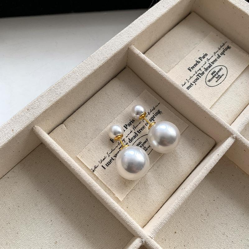 

Sterling silver needle real hemp gray pearl earrings women s light luxury temperament two-wear stud earrings unique niche earrings