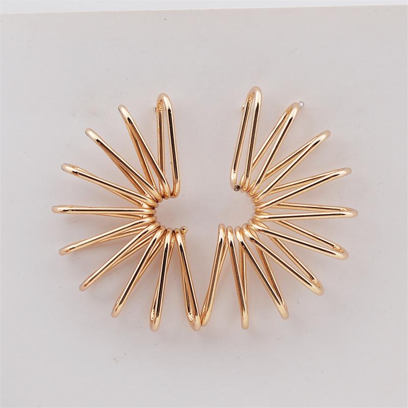 Exaggerated Irregular Fan C Shape Radiation Drop Earrings for Women Brincos Simple Party Hollow Geometry Jewelry Wholesale