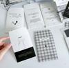 Stylish Small Kraft Paper Envelope for High-Value Card Protection and Packaging